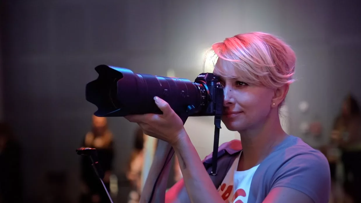 Sabine Klimpt bei der Arbeit auf einer Veranstaltung